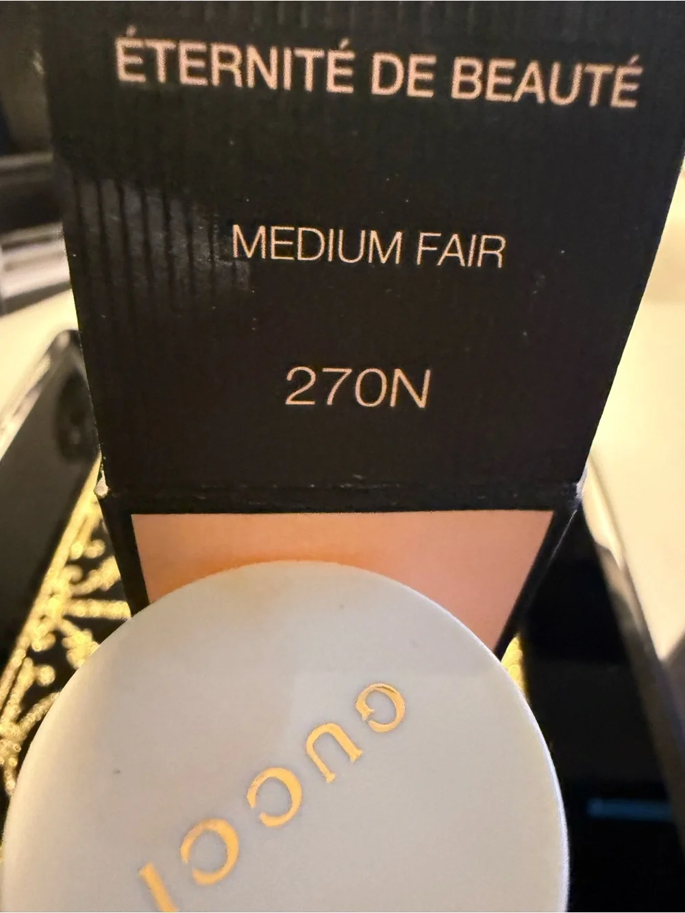 Gucci Éternité de Beauté Foundation - Beige (270N)